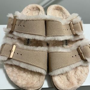 Light Rose Arizona Shearling Birkenstocks